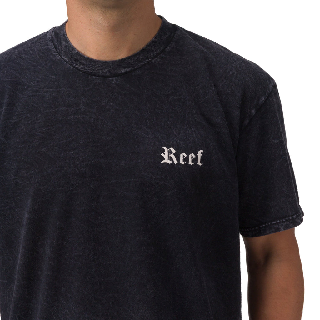 Pray Tee
