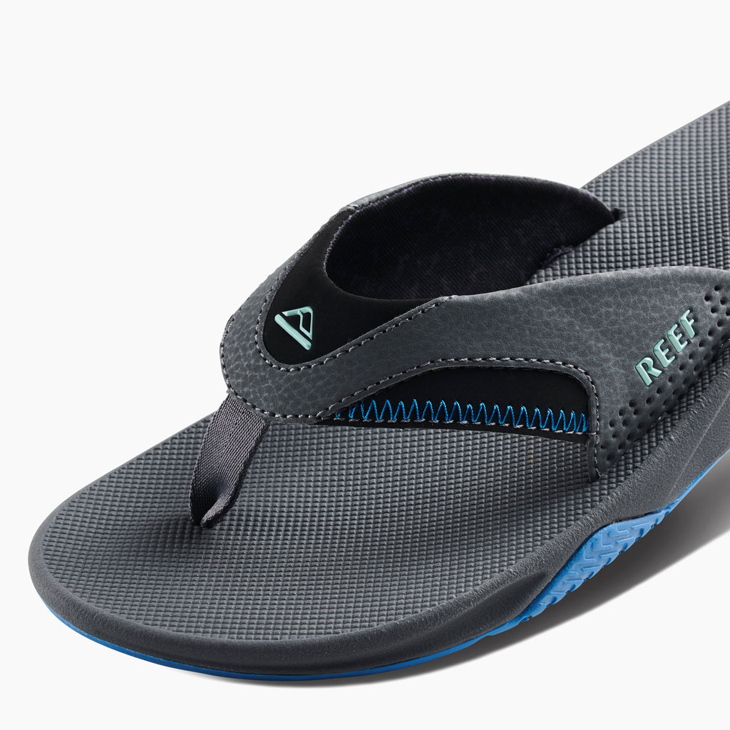 Fanning - Gunmetal/Ocean