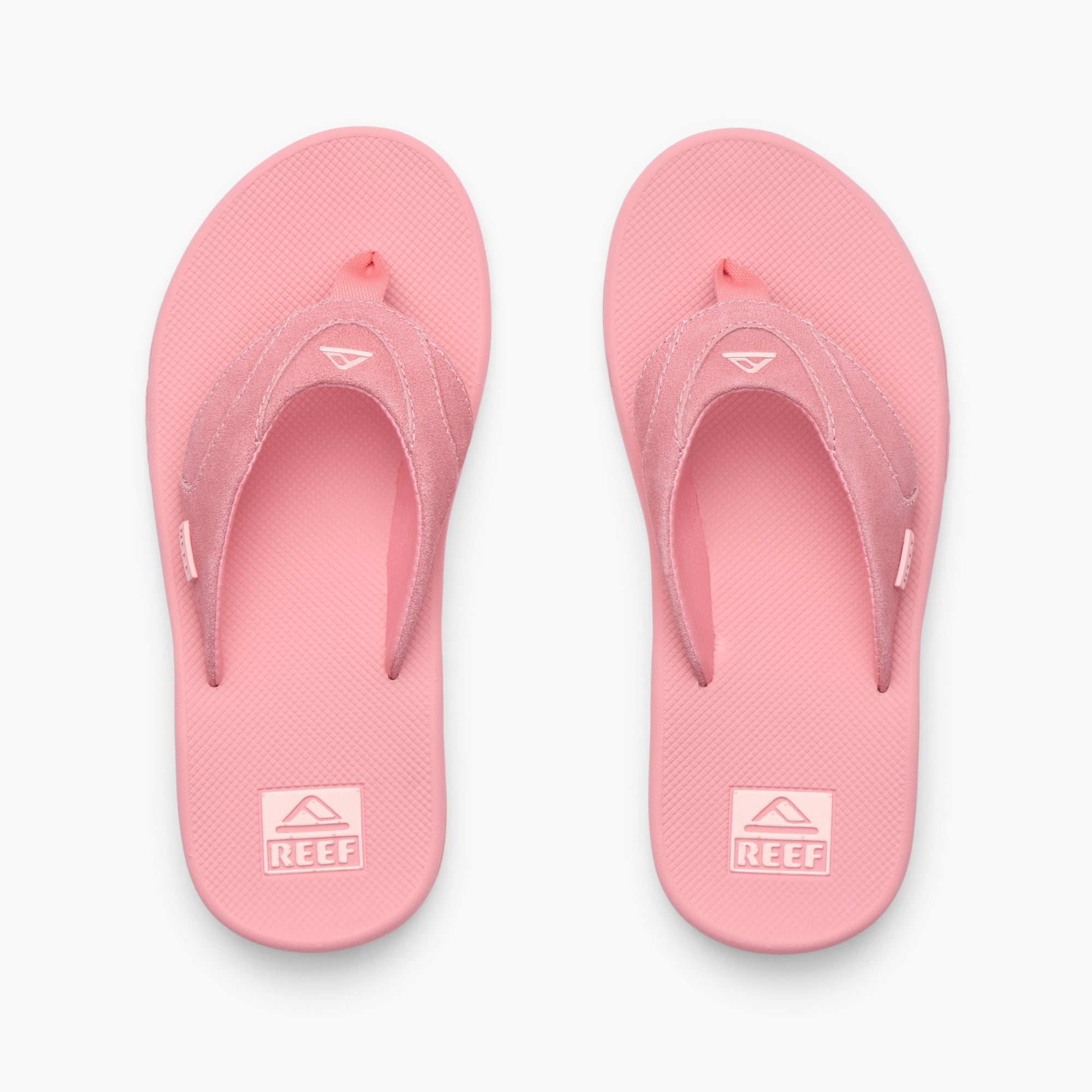 Fanning - Strawberry Suede