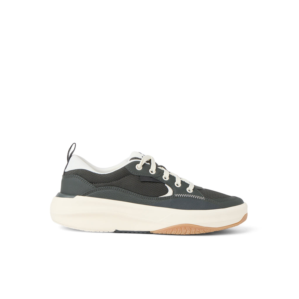 Fanning Shoe - Black/White/Gum